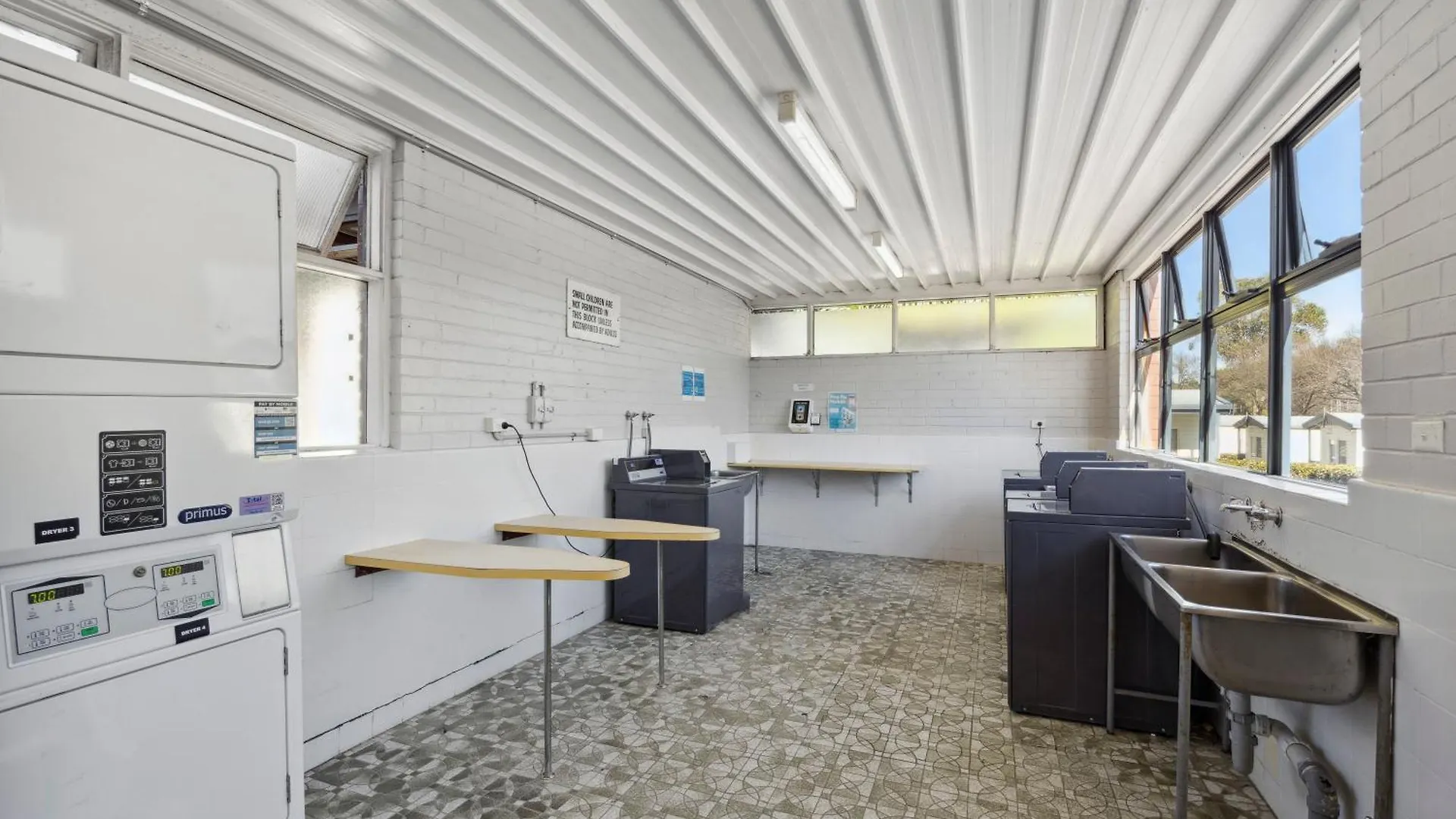 Southside Village كنبرا 0*,  أستراليا